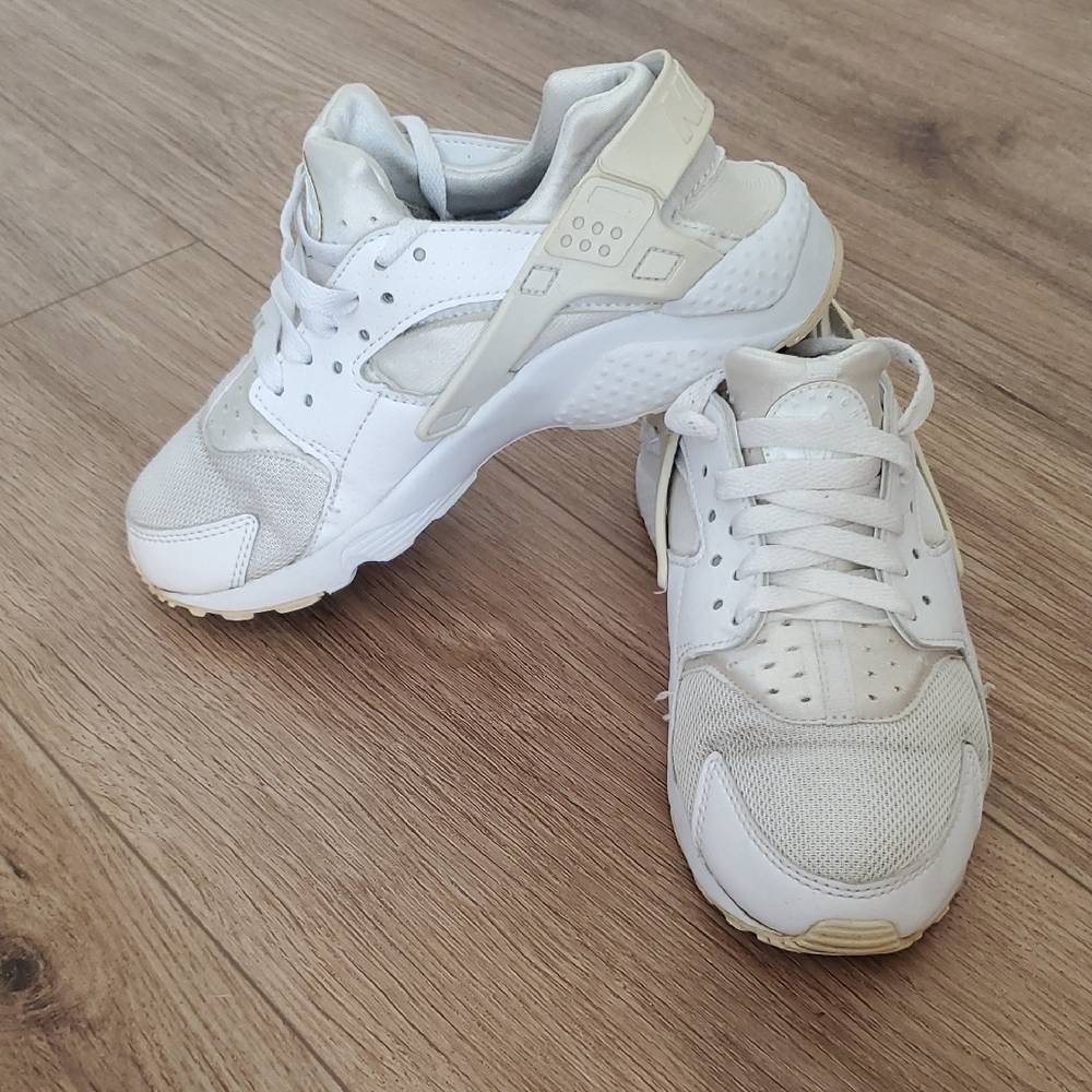Nike Youth Sneakers White